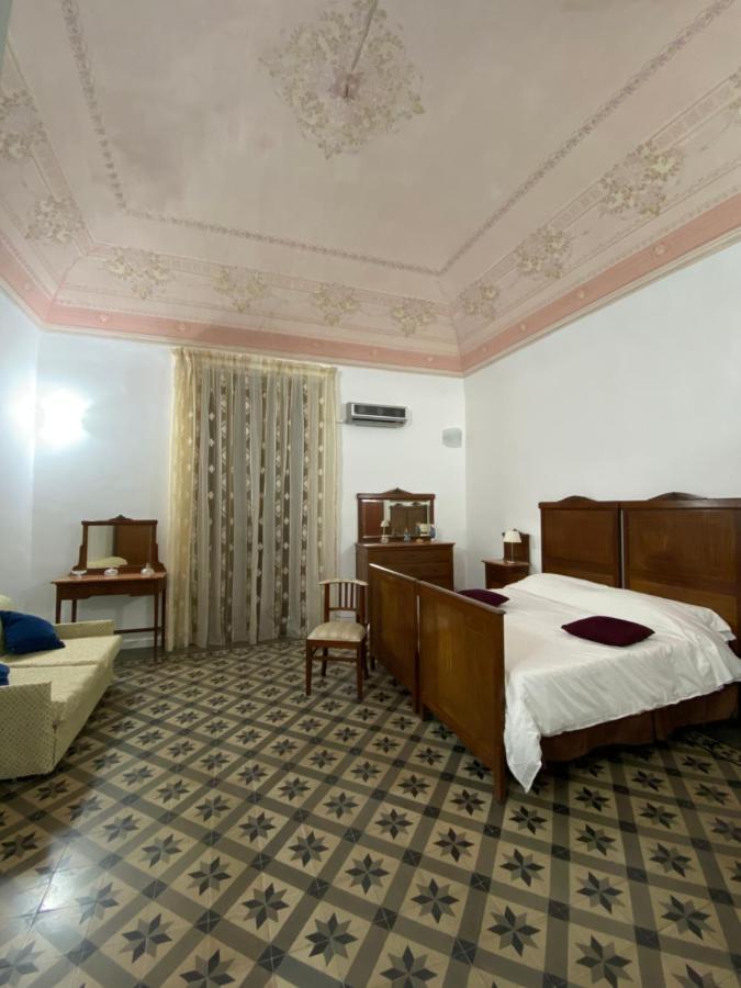 Crispi Accomodation B&B Catania Ngoại thất bức ảnh