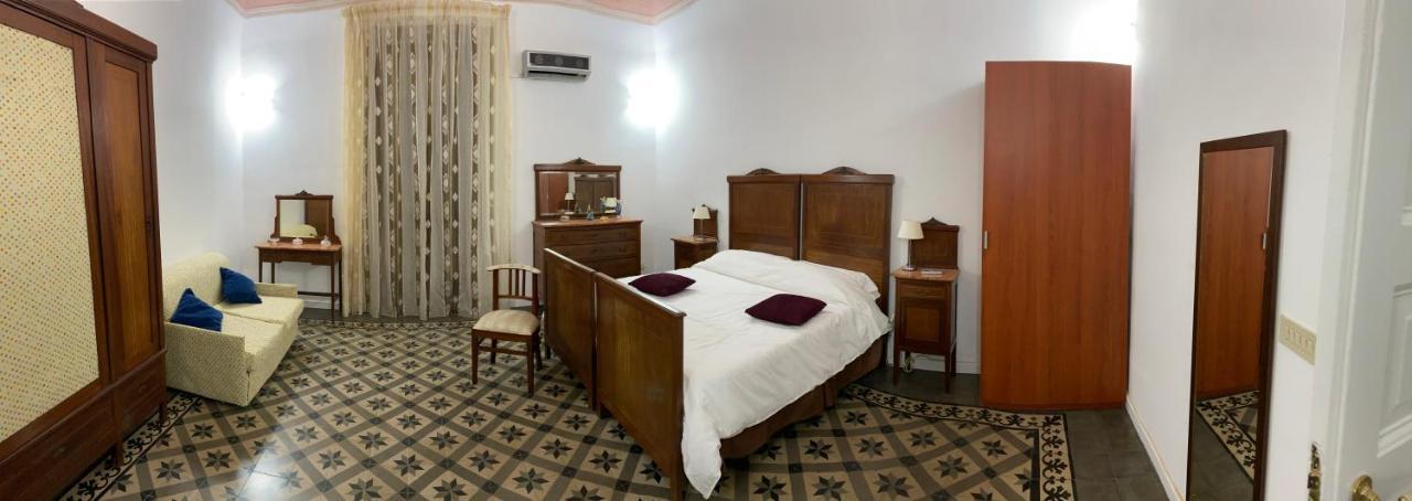 Crispi Accomodation B&B Catania Ngoại thất bức ảnh