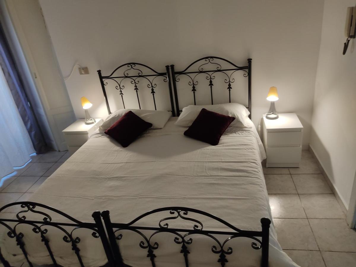 Crispi Accomodation B&B Catania Ngoại thất bức ảnh